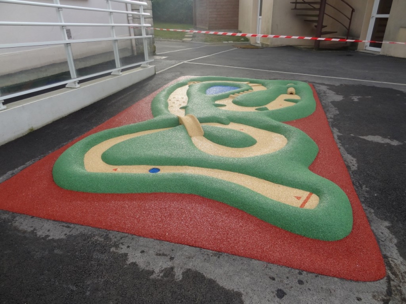 Les jeux enfants - Le circuit de billes en caoutchouc coulé - EDEN COM